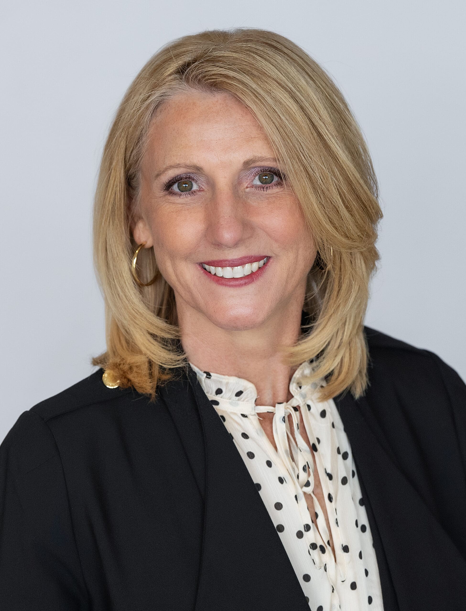 Image of Nikki Rozzell